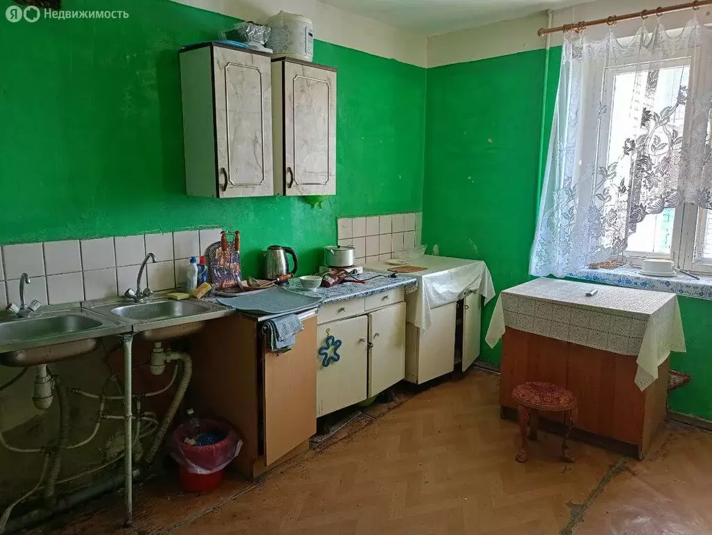 1к в 8-комнатной квартире (18 м) - Фото 1