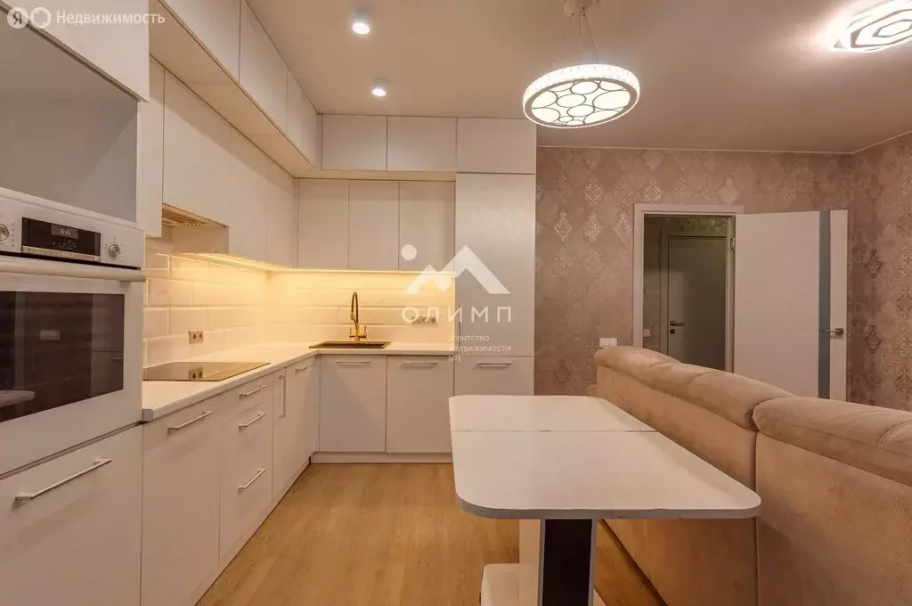 2-комнатная квартира: Вологда, улица Возрождения, 26Б (65 м) - Фото 2