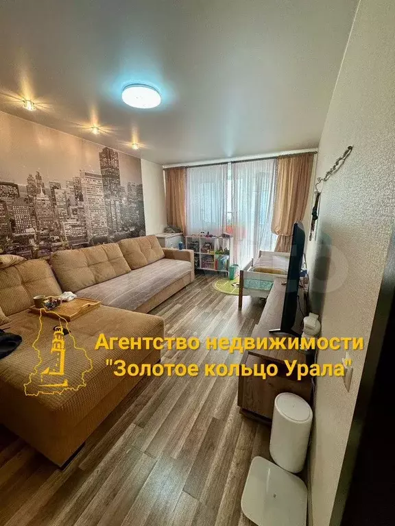 1-к. квартира, 30,7 м, 5/5 эт. - Фото 0