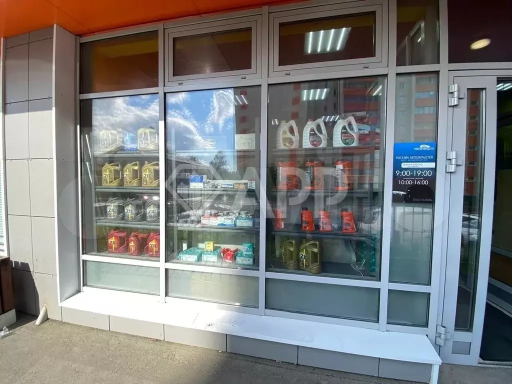 Торговое помещение около  Пятёрочки , 36,9м - Фото 1