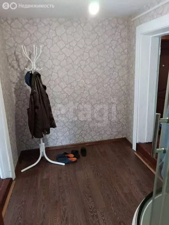 3-комнатная квартира: Иркутск, улица Фридриха Энгельса, 35 (48 м) - Фото 0