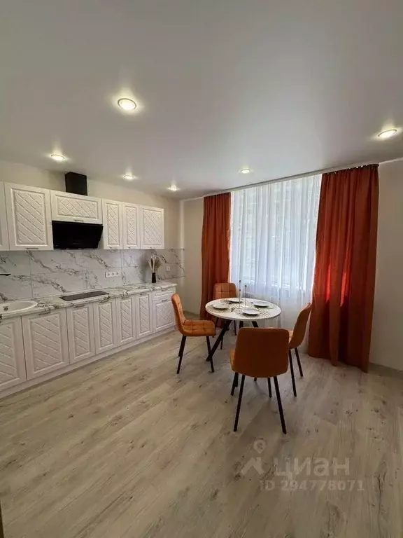 1-к кв. Саратовская область, Саратов Лунная ул., 25Б (45.0 м) - Фото 1