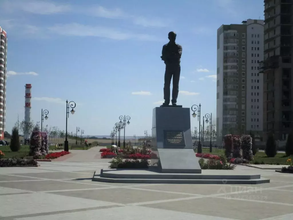 1-к кв. Курская область, Курск просп. Анатолия Дериглазова, 51 (35.0 ... - Фото 0