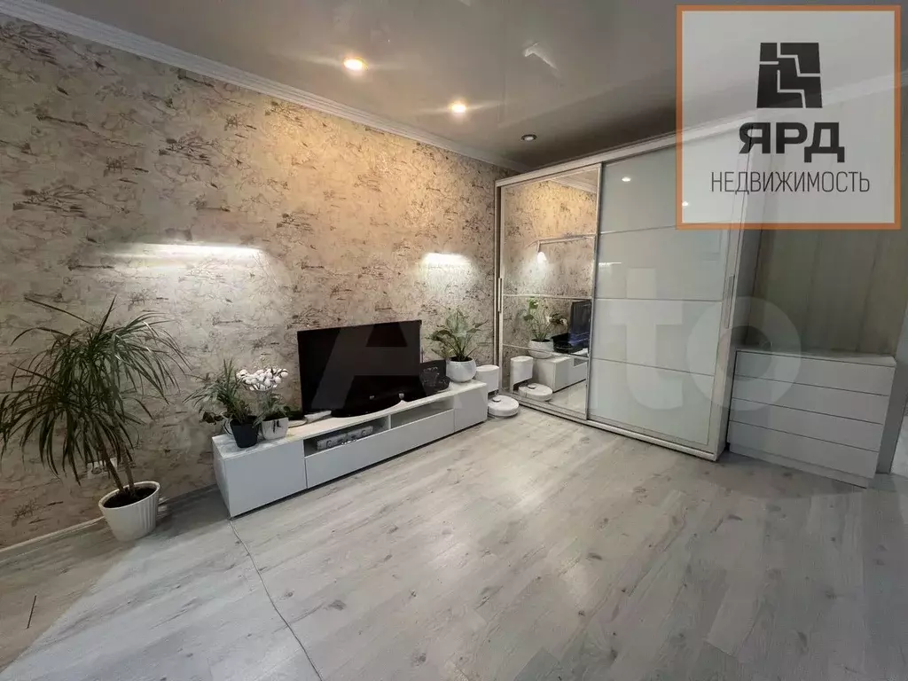 2-к. квартира, 43 м, 1/5 эт. - Фото 1