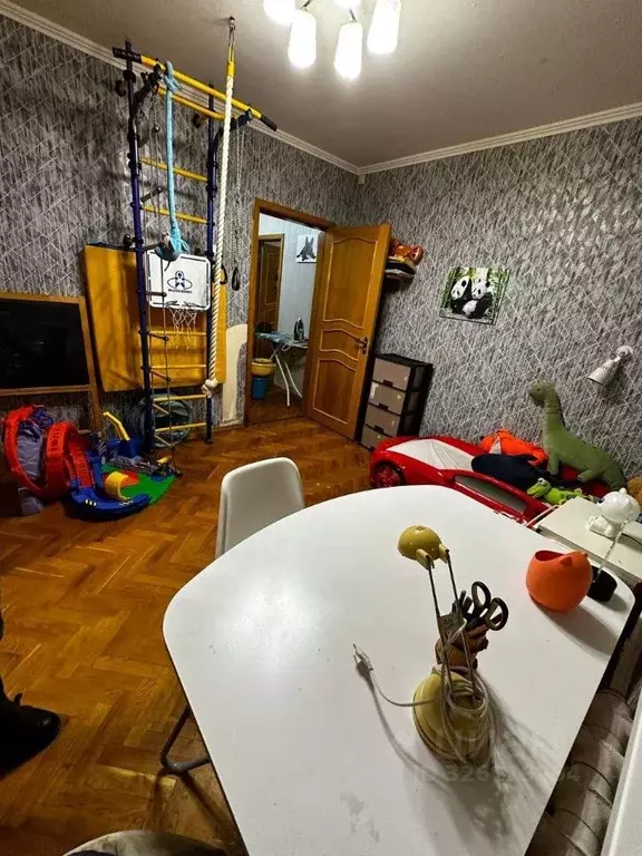 4-к кв. Белгородская область, Белгород ул. Победы, 47к1 (110.0 м) - Фото 2