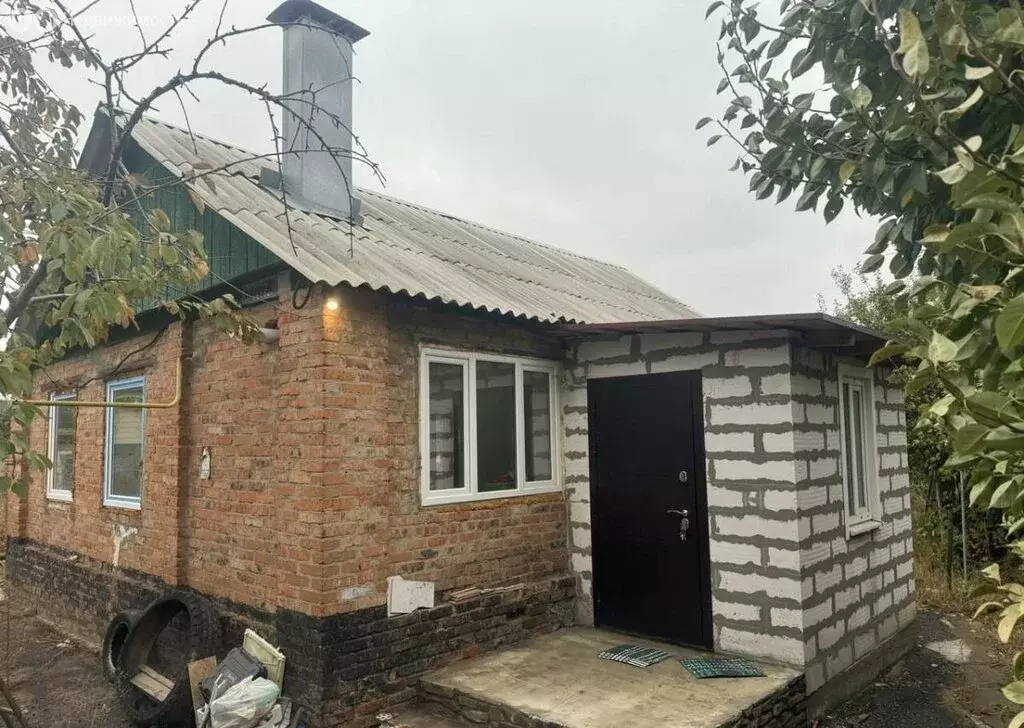 Дом в Каменск-Шахтинский, улица Разина (60 м) - Фото 0