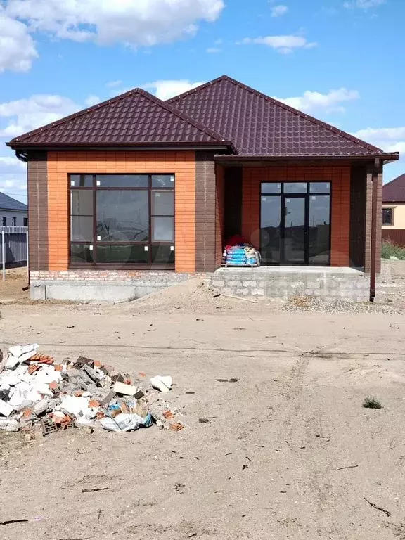Дом 100 м на участке 4 сот. - Фото 0
