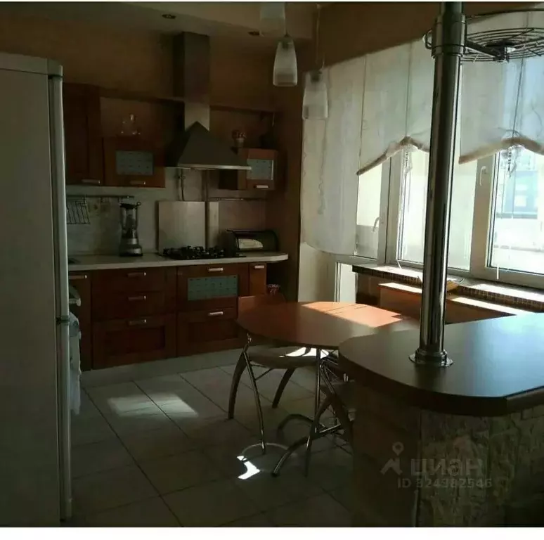 3-к кв. Саха (Якутия), Якутск ул. Петровского, 10/2 (82.0 м) - Фото 2