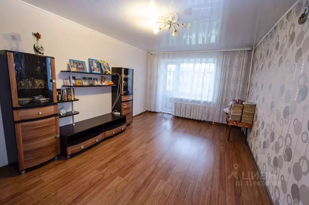 3-к кв. Свердловская область, Нижний Тагил Выйская ул., 62 (58.0 м) - Фото 0