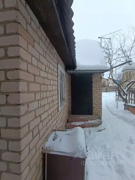 Дом в Орловская область, Орловский муниципальный округ, с. Плещеево ... - Фото 1