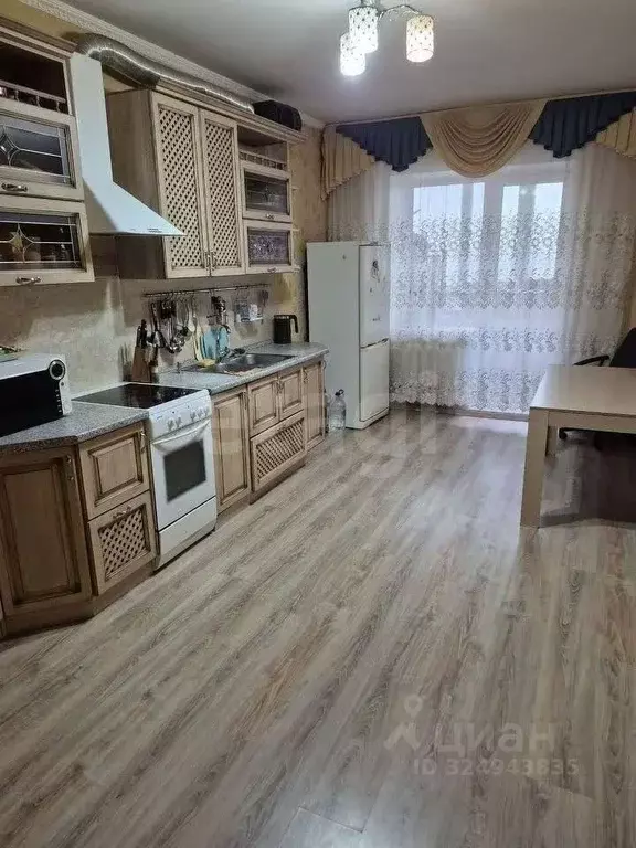 2-к кв. Самарская область, Самара Демократическая ул., 30 (77.4 м) - Фото 1