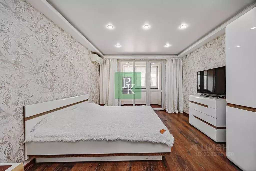 3-к кв. Севастополь ул. Бориса Михайлова, 19 (68.0 м) - Фото 1