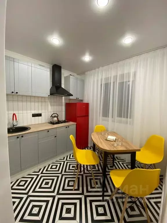 2-к кв. Калмыкия, Элиста 1-й мкр, 7 (50.0 м) - Фото 1