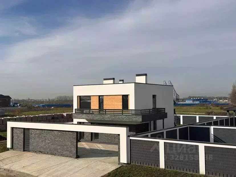 Коттедж в Краснодарский край, Краснодар ул. Гасконская, 39 (250 м) - Фото 1