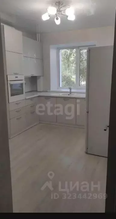 3-к кв. Томская область, Томск ул. Никитина, 76 (72.8 м) - Фото 0