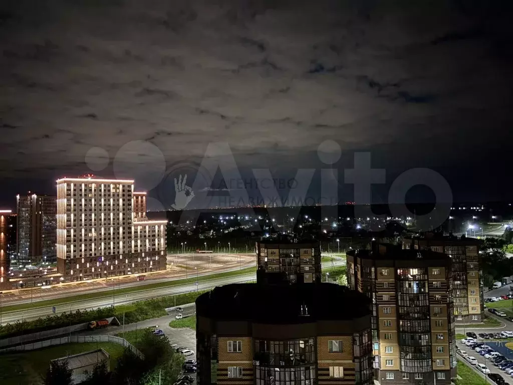 2-к. квартира, 50 м, 14/15 эт. - Фото 0