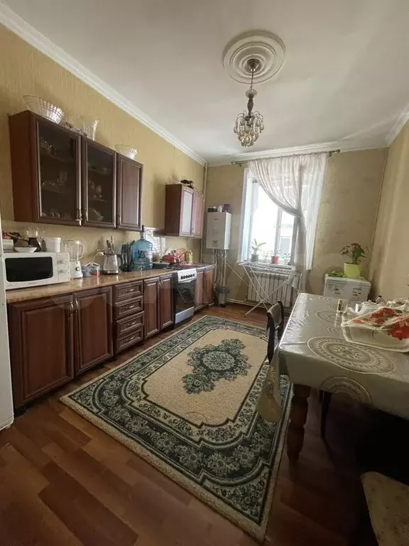 2-к. квартира, 70 м, 4/5 эт. - Фото 0