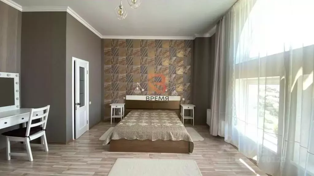 2-к кв. Севастополь ул. Астана Кесаева, 1 (93.4 м) - Фото 1