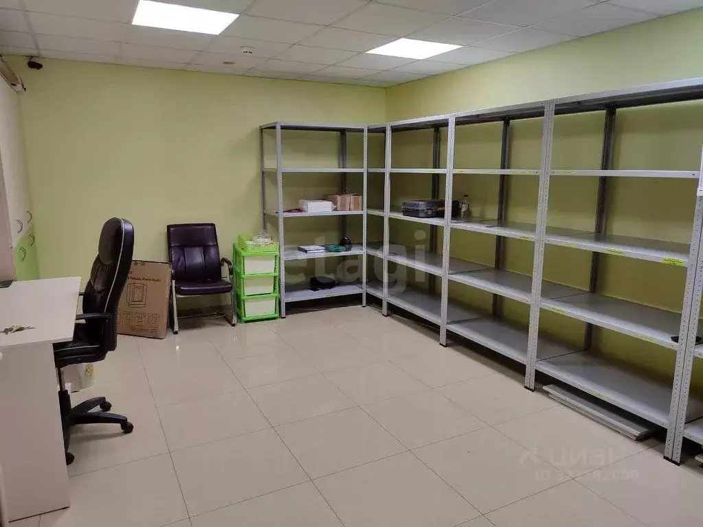 Торговая площадь в Сахалинская область, Южно-Сахалинск просп. Мира, 47 ... - Фото 1