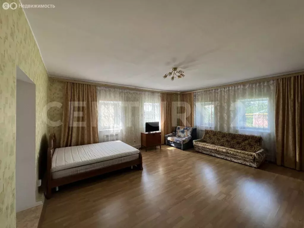 Дом в Хлевное, улица Степана Разина, 18 (150 м) - Фото 1