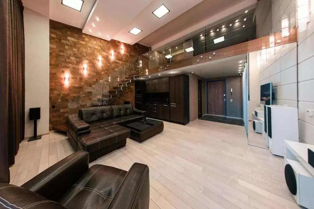 2-к кв. Челябинская область, Челябинск Лесопарковая ул., 7 (64.6 м) - Фото 1