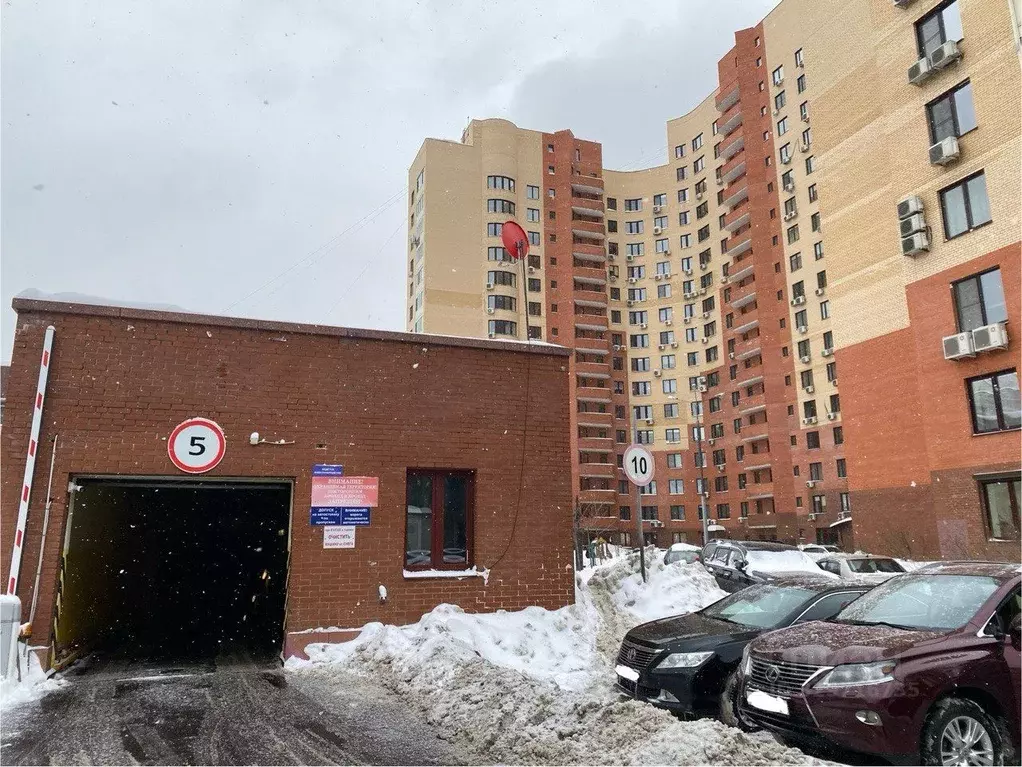 Гараж в Московская область, Одинцово ул. Чикина, 12 (19 м) - Фото 1