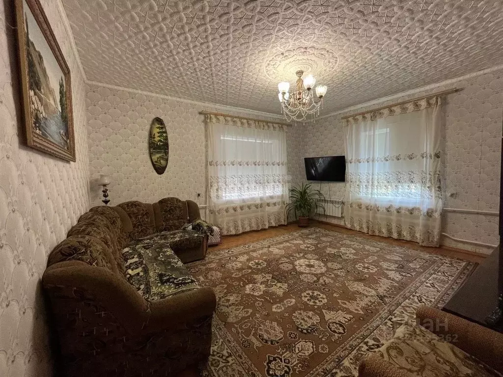 Дом в Краснодарский край, Ейский район, пос. Моревка ул. Комсомольская ... - Фото 1