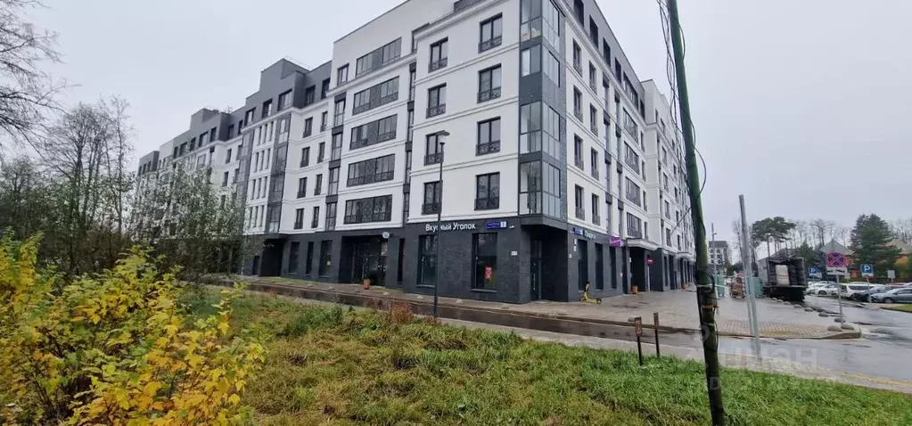 Торговая площадь в Московская область, Красногорск Опалиха мкр, аллея ... - Фото 1