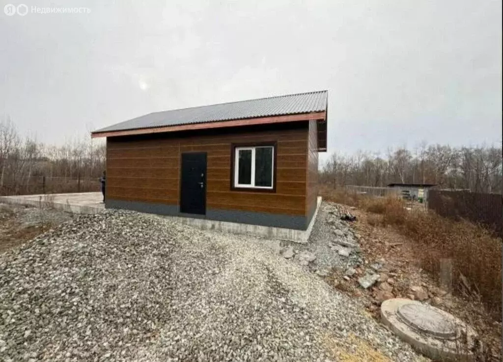 Дом в Артёмовский городской округ, село Ясное (35.9 м) - Фото 1