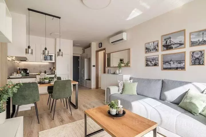 2-к кв. Краснодарский край, Сочи ул. Конституции СССР, 12 (52.0 м) - Фото 1