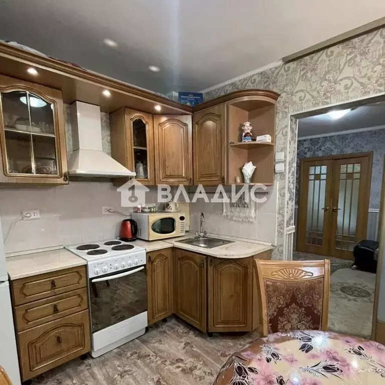 4-к кв. Бурятия, Улан-Удэ ул. Шумяцкого, 6 (70.3 м) - Фото 1