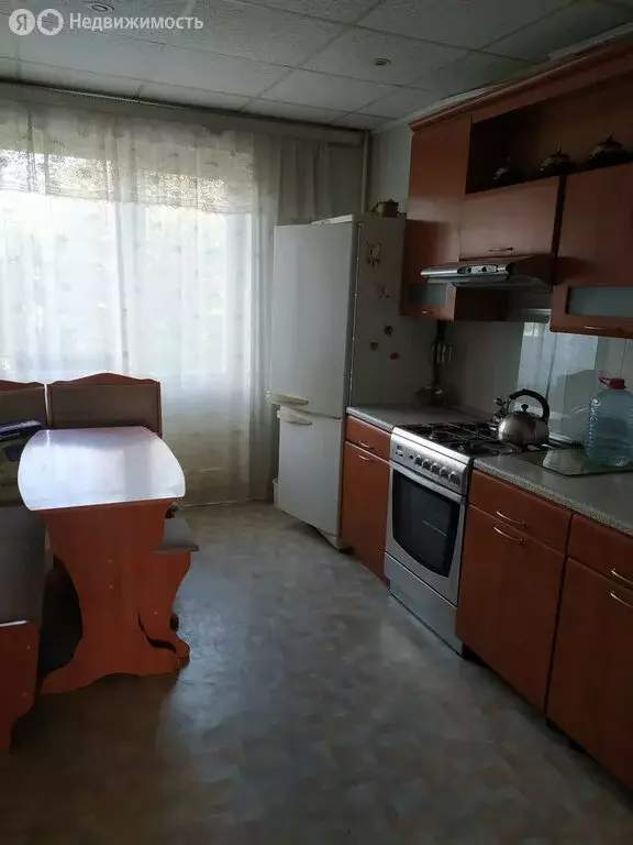 3-комнатная квартира: Алагир, улица К. Хетагурова, 229 (65.6 м) - Фото 1