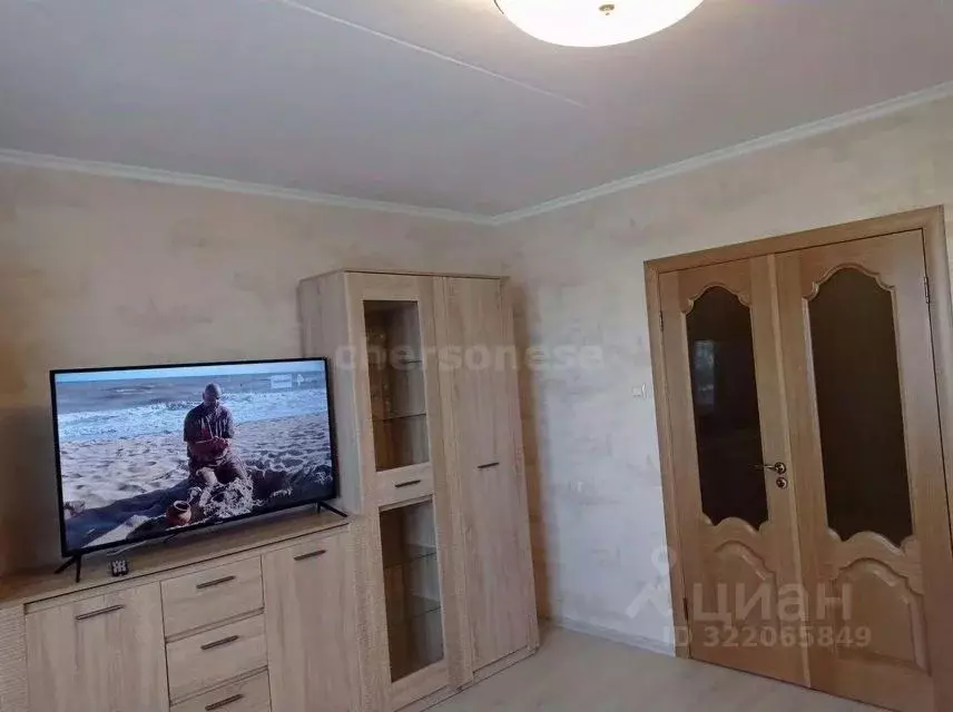 2-к кв. Севастополь ул. Адмирала Фадеева, 42 (64.0 м) - Фото 0