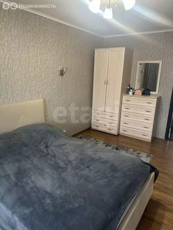 3-комнатная квартира: Кировск, Ладожская улица, 20 (60 м) - Фото 1