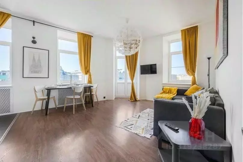 3-к кв. Санкт-Петербург наб. Реки Фонтанки, 82/1 (70.0 м) - Фото 1