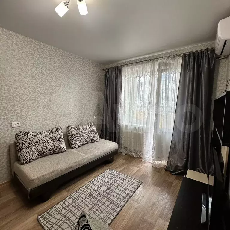 1-к. квартира, 40 м, 1/16 эт. - Фото 1