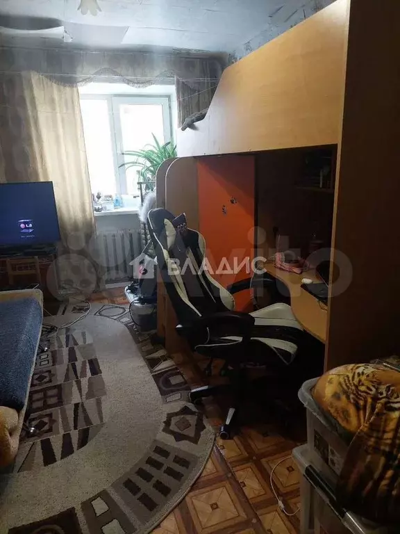 Комната 17,5 м в 5-к., 4/4 эт. - Фото 1