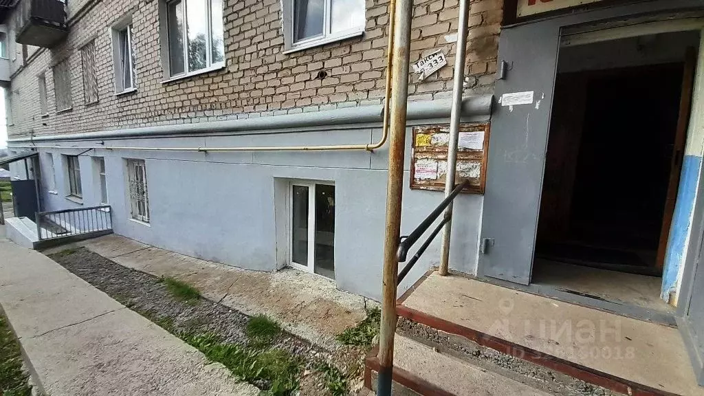 Помещение свободного назначения в Пермский край, Лысьва ул. ... - Фото 1