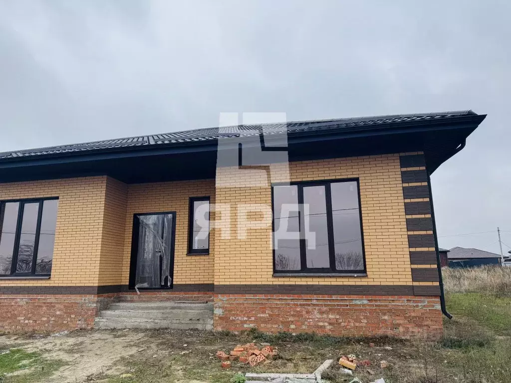 Дом в Ростовская область, Аксайский район, Грушевская ст-ца пер. ... - Фото 2