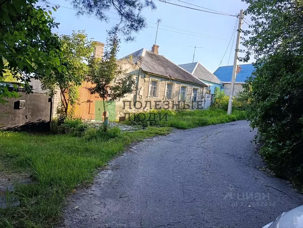 Дом в Белгородская область, Белгород пер. 1-й Зеленый, 5 (70 м) - Фото 1