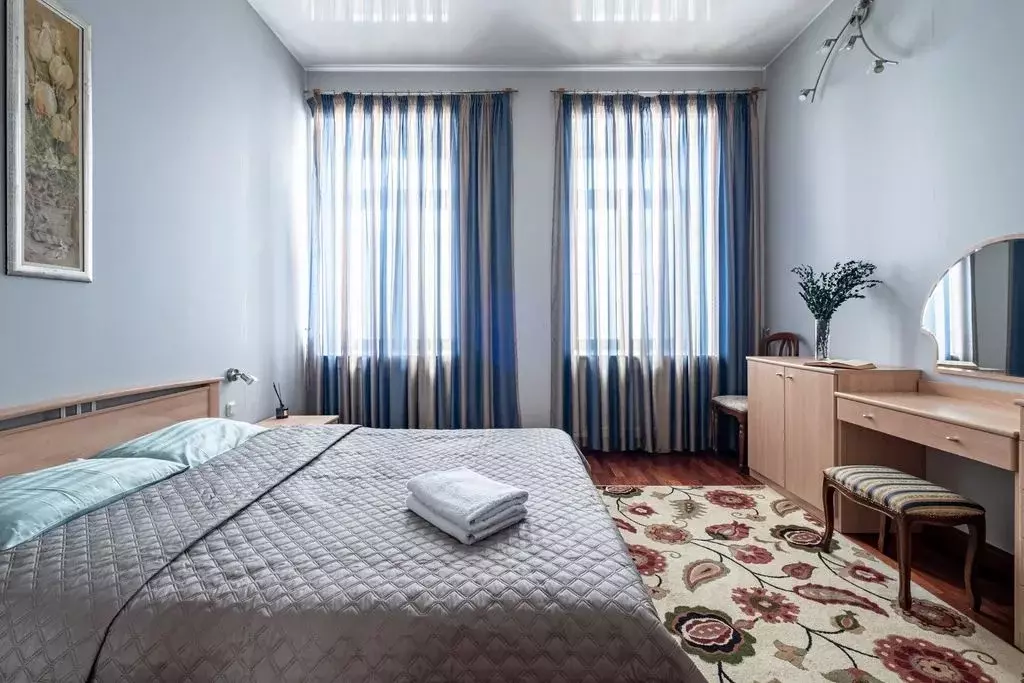 2-к кв. Санкт-Петербург Невский просп., 164 (100.0 м) - Фото 0