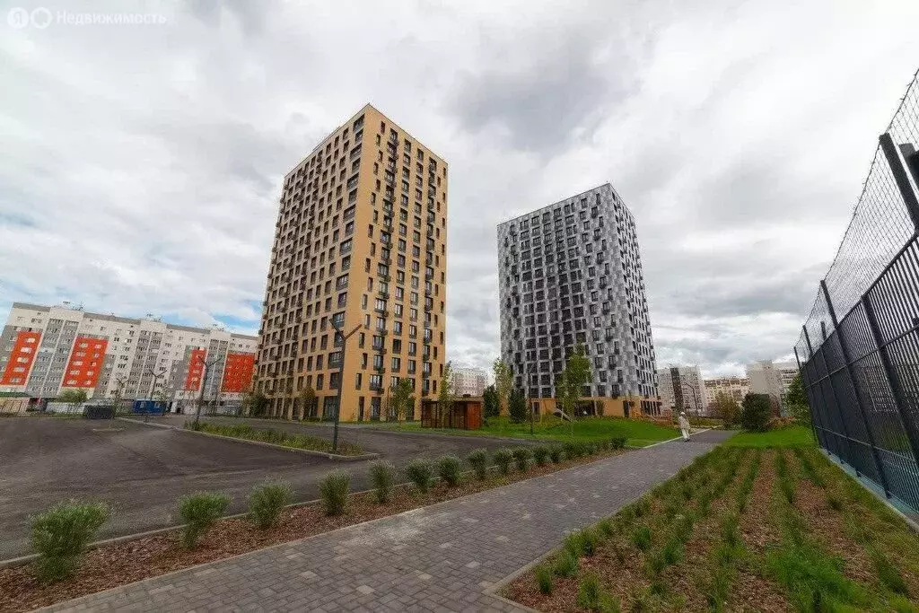 3-комнатная квартира: Стерлитамак, улица Машиностроителей, 77 (79.3 м) - Фото 1