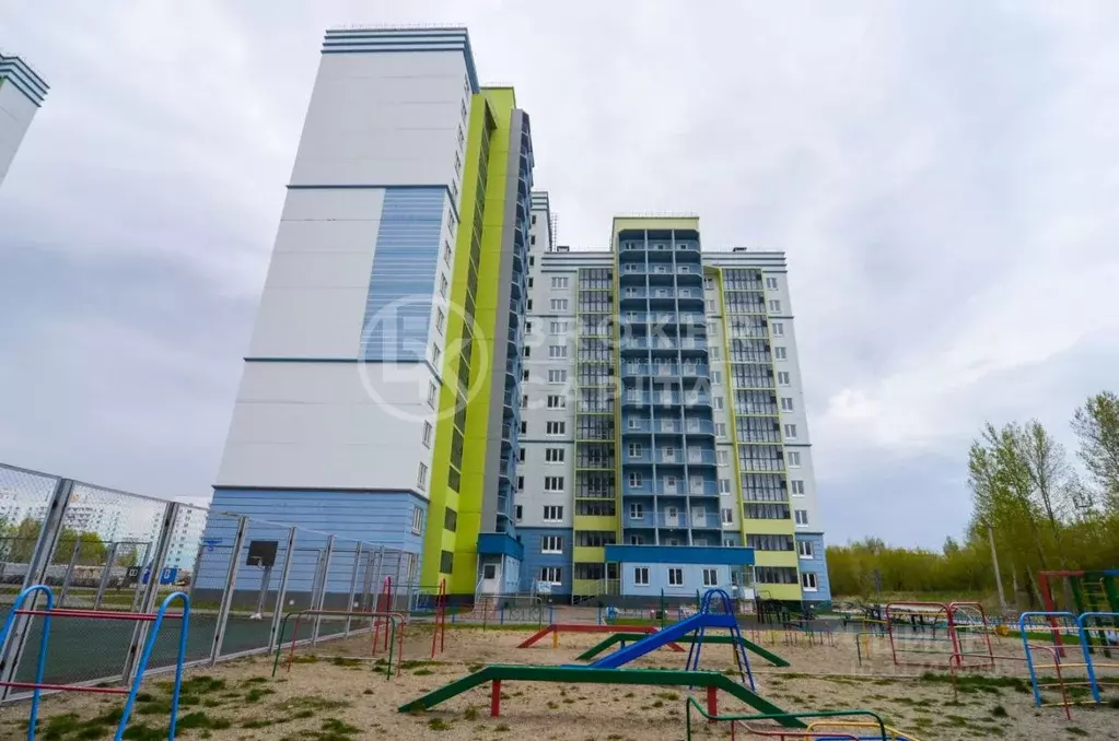 2-к кв. Новосибирская область, Новосибирск ул. Николая Сотникова, 36 ... - Фото 0