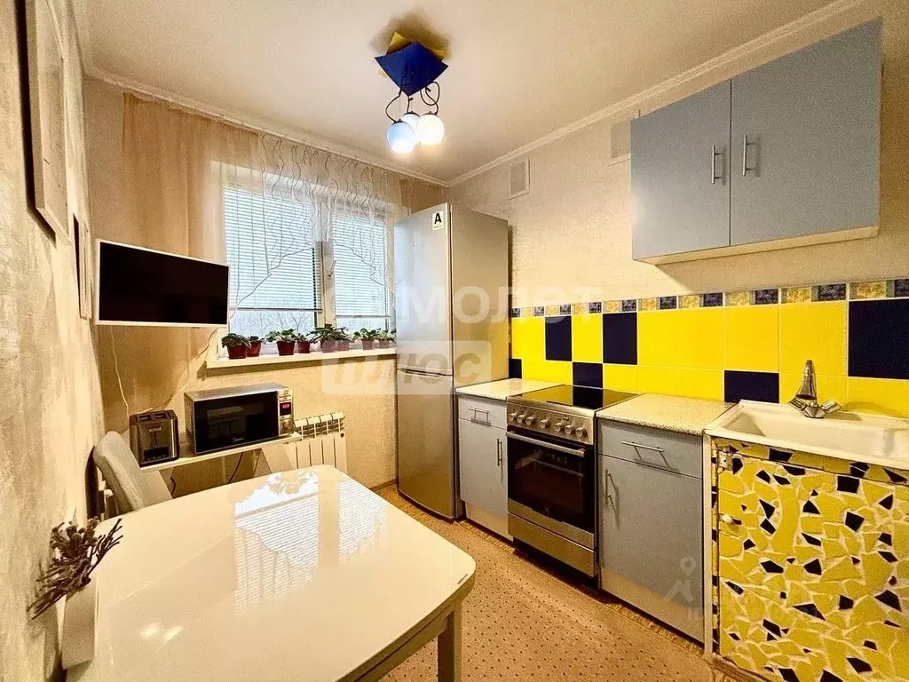 2-к кв. Самарская область, Тольятти Ленинский просп., 29 (46.9 м) - Фото 1