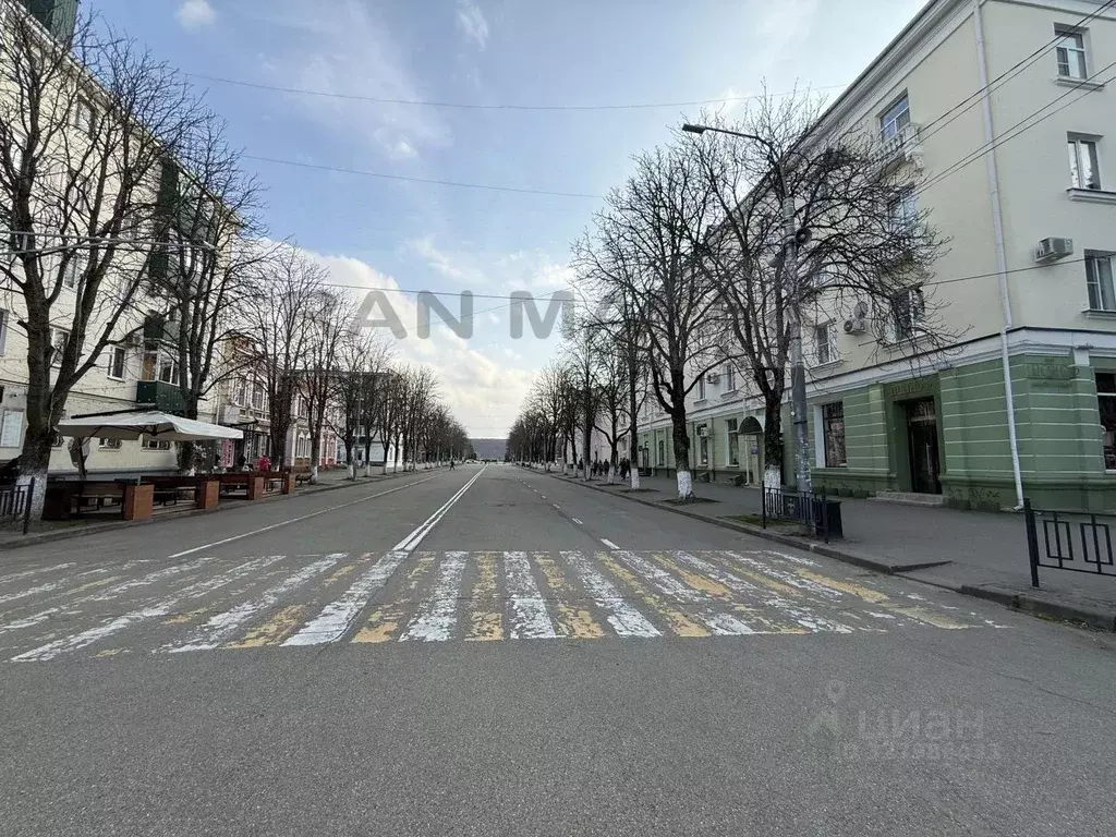 2-к кв. Адыгея, Майкоп Краснооктябрьская ул., 3 (54.6 м) - Фото 1