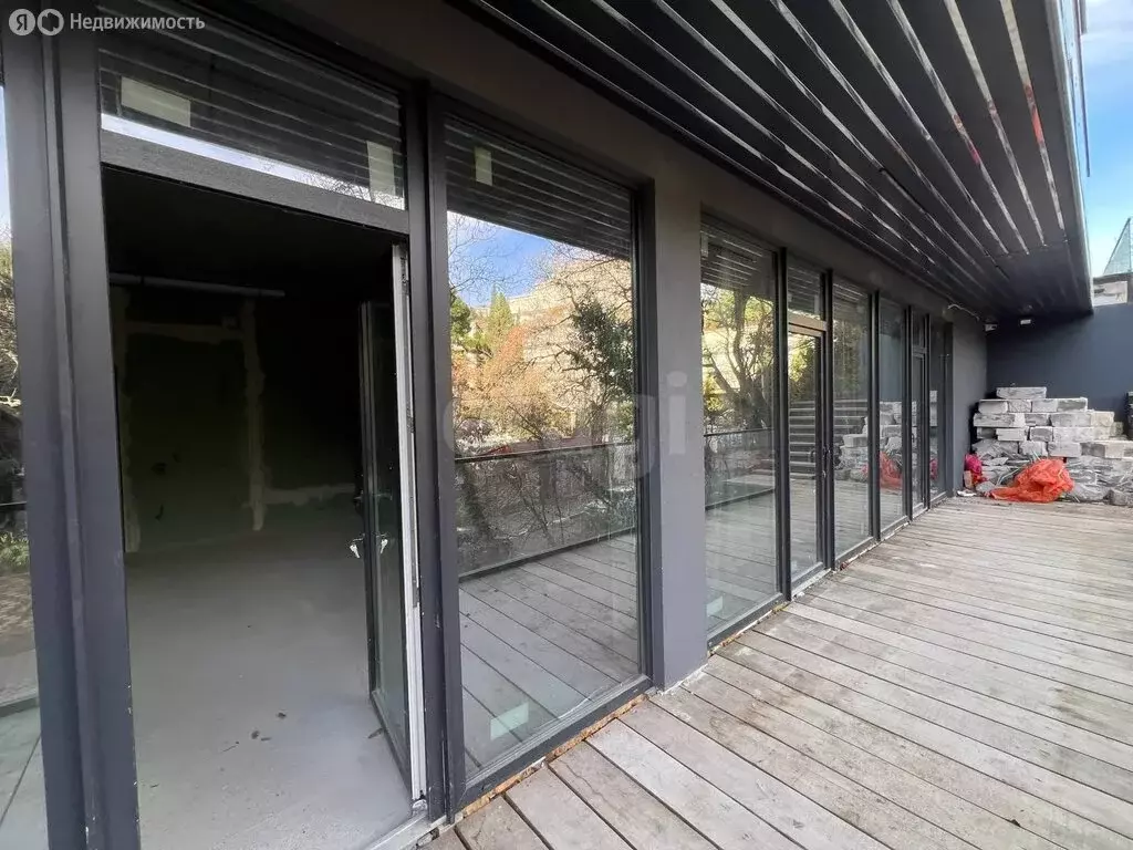 Квартира-студия: Алушта, Комсомольская улица, 5 (20.6 м) - Фото 2