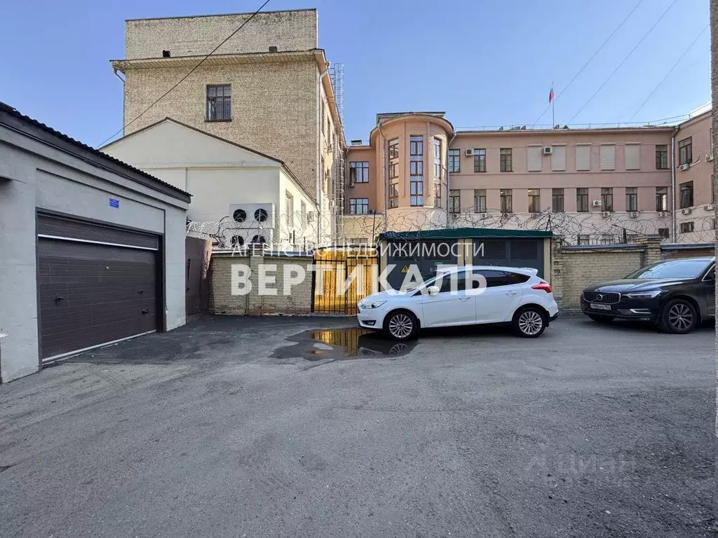 Гараж в Москва Тверская ул., 8С9 (19 м) - Фото 0