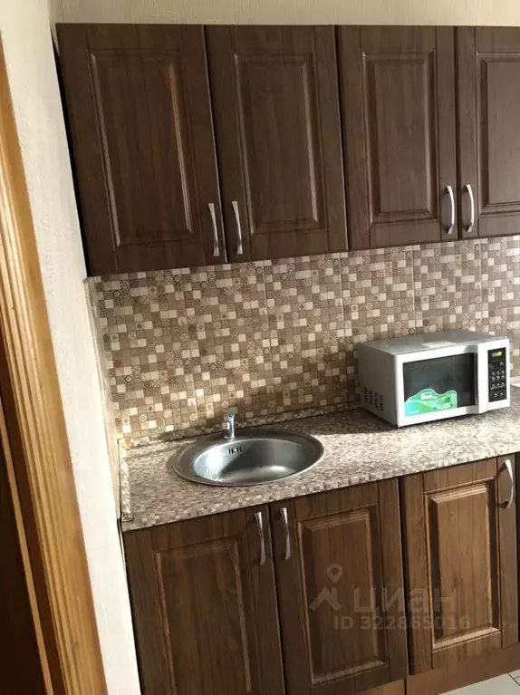 2-к кв. Алтайский край, Барнаул ул. Папанинцев, 121А (50.0 м) - Фото 1