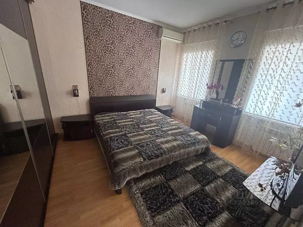 2-к кв. Краснодарский край, Геленджик Ульяновская ул. (52.0 м) - Фото 0