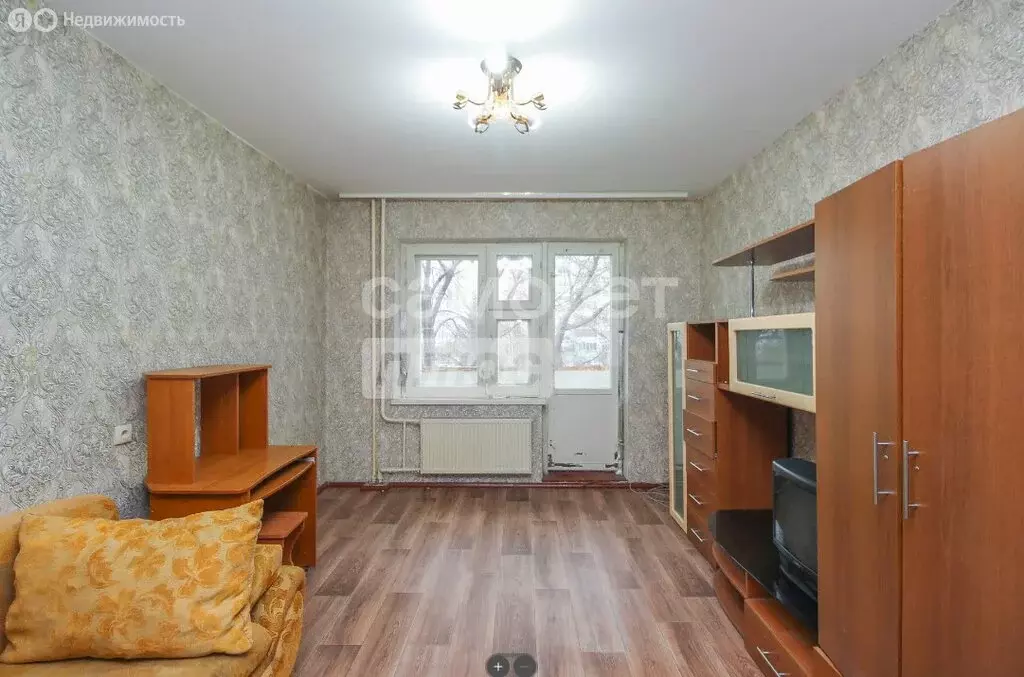 1-комнатная квартира: Омск, улица Дмитриева, 1/7 (37 м) - Фото 2